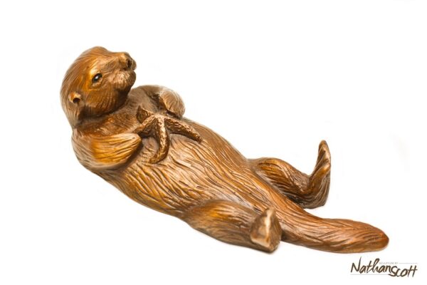 Wee Otter (With Starfish) Bronze Sculpture by Nathan Scott - Image 3